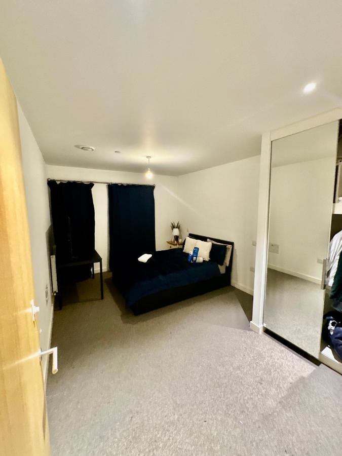 Modern Luxury Oasis Rooms 02 Arena-Excel-Canary Wharf Ldn Лондон Екстер'єр фото